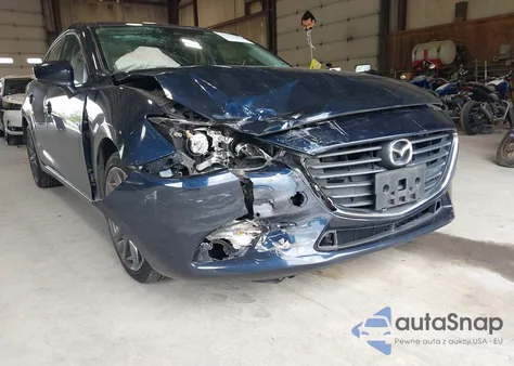 2018 Mazda Mazda3 Touring из США, поврежденный, VIN 3MZBN1L36JM177007